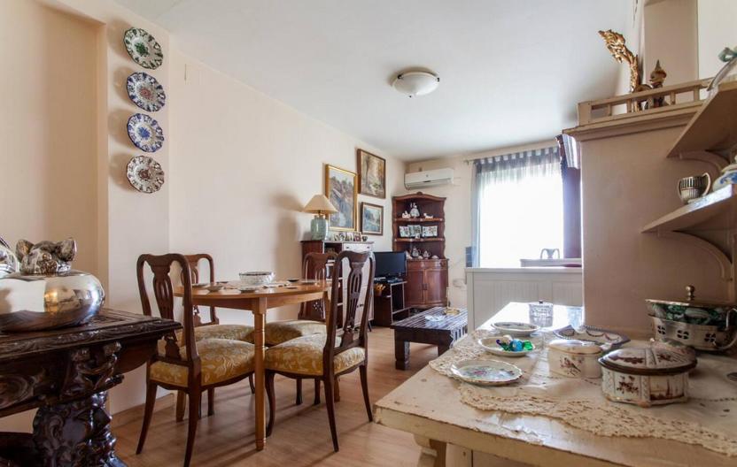 Habitacion Piso Compartido Sevilla Eksteriør billede